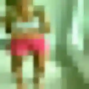 Yvonne, 33 ans, connectée à Arradon pour un rencontre adulte