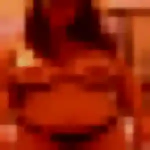 Caroline (19 ans) à Audun-le-Tiche attend un rencontre adulte rapidement
