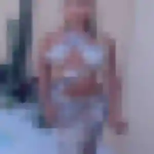 rencontre adulte à Bain-de-Bretagne : photo de Faustine, 44 ans - sans engagement