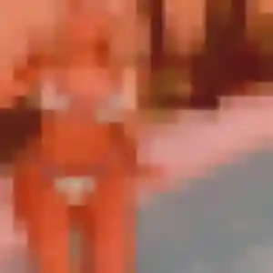 Rencontre Nora, 22 ans à Berre-l'Étang en privé
