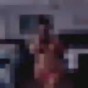 Phoebe, femme de 19 ans propose rencontre adulte à Binic-Étables-sur-Mer