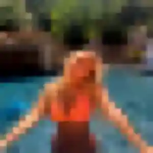 Photo privée de Yasmine, 23 ans à Blainville-sur-Orne - rencontre coquine