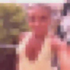 Constance, 29 ans, connectée à Bourg-lès-Valence pour une rencontre coquine