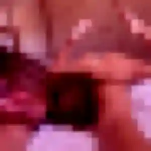 Agnes, fille de 20 ans propose rencontre adulte à Briec