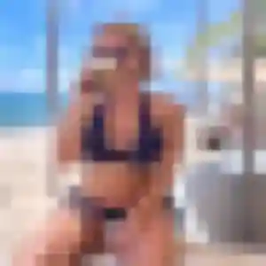 Aurelie, femme de 28 ans cherche rencontre adulte à Castelginest