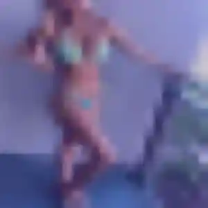Priscilla, 25 ans, cherche un rencontre adulte à Caudry