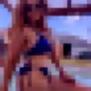 Sexy Cecile, 19 ans à Cernay - la contacter