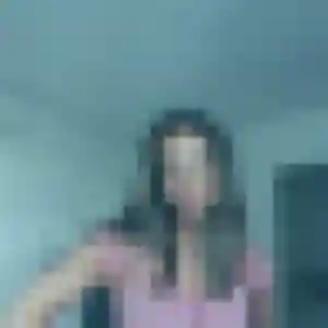 Francine (24 ans) à Champagne-sur-Seine attend un rencontre adulte maintenant