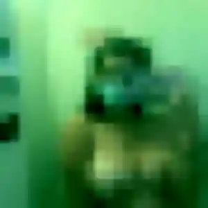 Yannick, femme de 26 ans cherche rencontre adulte à Chanteloup-les-Vignes