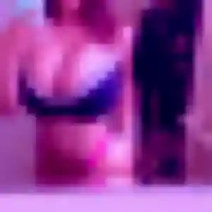 Brune, 44 ans, en ligne à Châtellerault pour un rencontre adulte