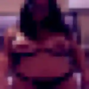 Marion, 20 ans, cherche un rencontre adulte à Corte