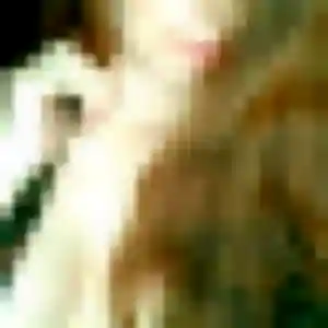 Laetitia (20 ans) à Croissy-sur-Seine cherche une rencontre maintenant