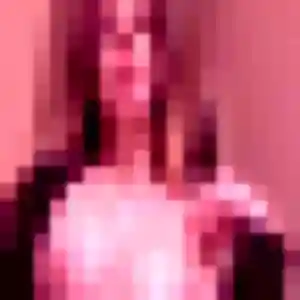 Contacte Karima, 22 ans à Dompierre-sur-Mer gratuitement