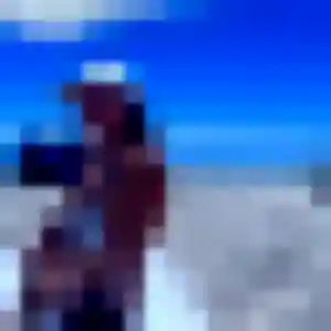 Photo sexy de Geraldine, 22 ans à Donges - plan discret