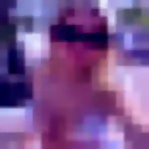 Photo sexy de Geneve, 39 ans à Douarnenez - plan discret