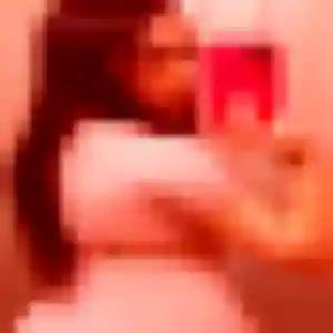 Photo de Alessandra à Épernay (39 ans) - rencontre adulte anonyme