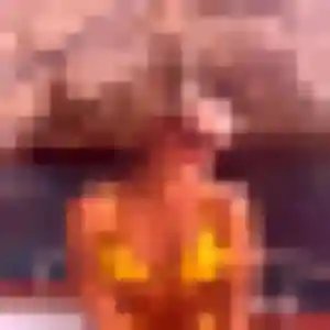 Jihane, 28 ans, connectée à Firminy pour une rencontre coquine