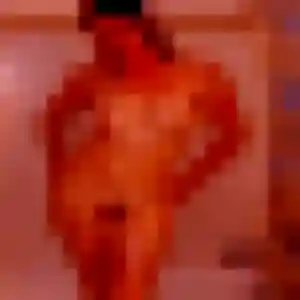 Photo exclusive de Elise, 31 ans à Fleury-les-Aubrais - plan discret