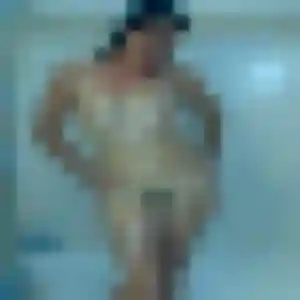 Photo de Debora à Francheville (45 ans) - rencontre adulte sans inscription