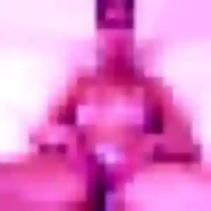 Amandine, 30 ans, en ligne à Gières pour un rencontre adulte