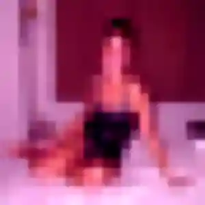 Julie, 35 ans, disponible à Guénange pour un rencontre adulte