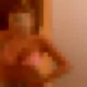 Amira, 38 ans, disponible à Guyancourt pour une rencontre coquine