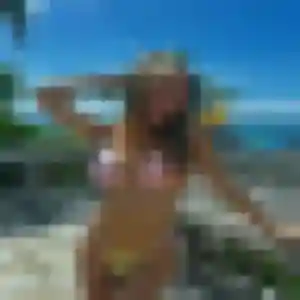 Anne-Sophie, 33 ans, disponible à Hendaye pour une rencontre coquine