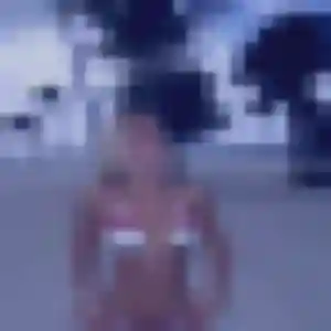 Amandine, fille de 21 ans cherche rencontre adulte à Jouy-en-Josas