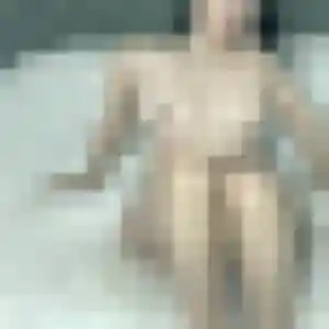 Romane, 19 ans, disponible à La Queue-en-Brie pour un rencontre adulte