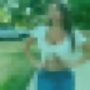 Iseult, 28 ans, connectée à La Trinité pour une rencontre coquine