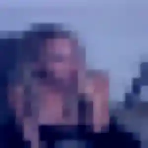 Rejoins Louisa, 23 ans à La Verrière gratuitement