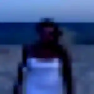 Photo de Typhaine à Lens (20 ans) - rencontre adulte anonyme