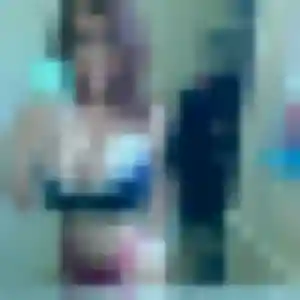 Profil de Axelle à Les Abrets en Dauphiné (25 ans) - rencontre adulte discret