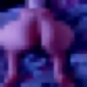 Dina, 36 ans, en ligne à Les Andelys pour une rencontre coquine