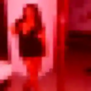 Caroline, femme de 23 ans propose rencontre adulte à Les Mureaux