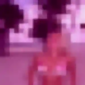 Yasmina de Les Ulis, 20 ans - rencontre adulte discret