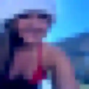 Aurelie, fille de 23 ans cherche rencontre adulte à Lesneven