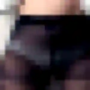 Rejoins Sibylle, 27 ans à Lezoux en privé
