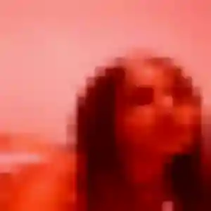Mia, 26 ans, en ligne à Liévin pour une rencontre coquine