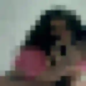 Anne-Charlotte (24 ans) à Liffré propose un rencontre adulte aujourd'hui