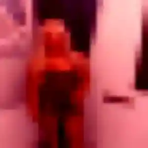 Karen, 28 ans, cherche un rencontre adulte à Malakoff