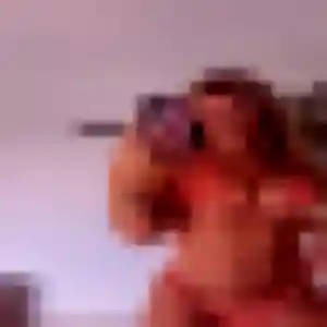 Martine, 20 ans, connectée à Marcoussis pour une rencontre coquine
