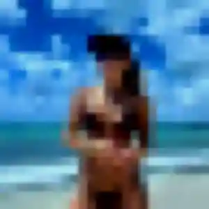 Photo privée de Coralie, 35 ans à Marly-le-Roi - plan discret