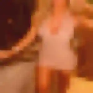 Celeste, 43 ans, en ligne à Meulan-en-Yvelines pour un rencontre adulte