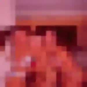 Kim, 30 ans, connectée à Millau pour un rencontre adulte