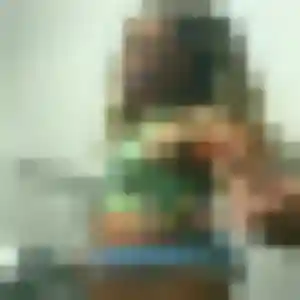 Contacte Jade, 20 ans à Mons-en-Barœul en privé