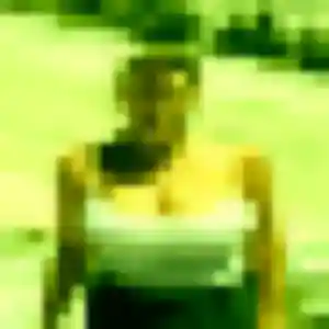 Charmante Brunehilde, 28 ans à Montivilliers - voir sa photo