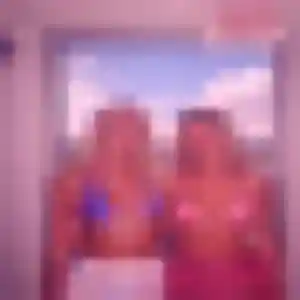 Photo exclusive de Vera, 20 ans à Montrond-les-Bains - plan discret