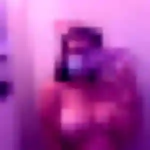 Photo de Stephanie à Neuville-de-Poitou (24 ans) - rencontre adulte anonyme