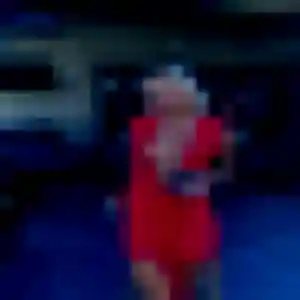 Roxane (33 ans) à Noyelles-Godault attend un rencontre adulte rapidement